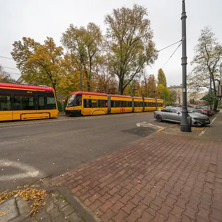 Praga - Parking, Tram&shops Nearby - By Rentujemy Apartment Warsaw